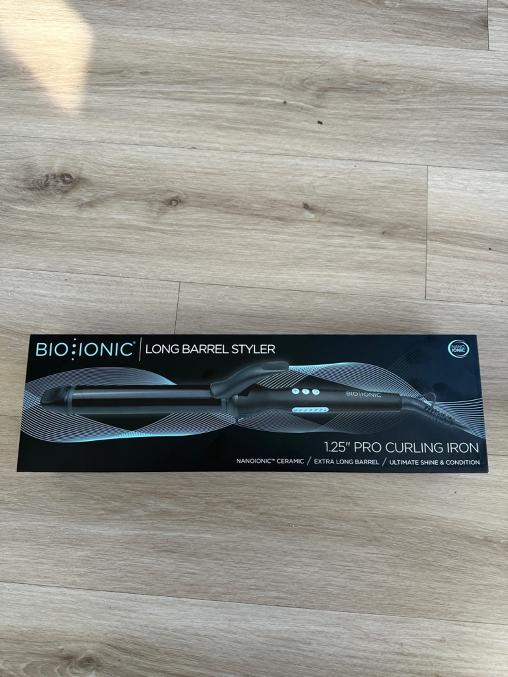 Bio Ionic 1.25" Long Barrel Pro Curling Iron Black with Teal Accents ' NanoIonic - Picture 8 of 12